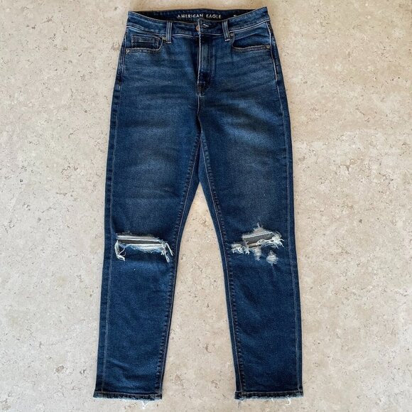 American Eagle Mom Jeans Distressed Knees/Hem Medium Blue Wash, Size 4 - Picture 1 of 10